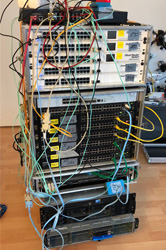 ein Turm aus Netzwerk-Switches